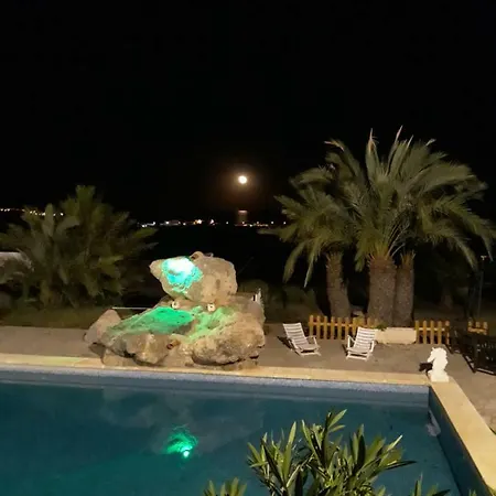 Alojamiento Chalet Villamar Hotel